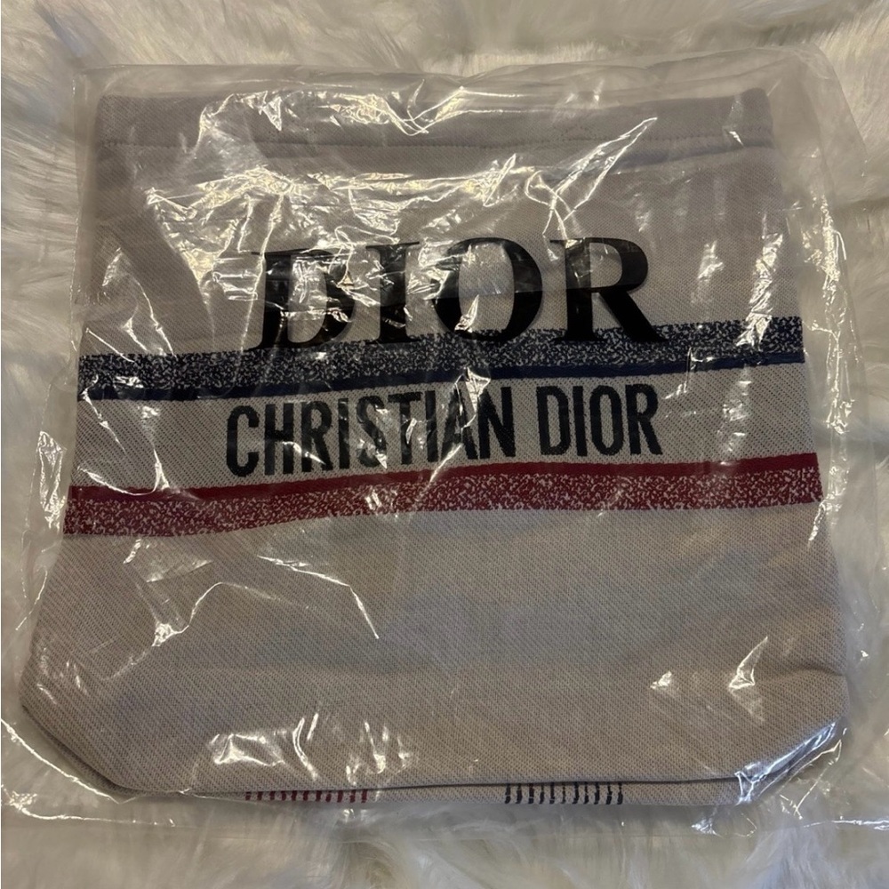 Dior 2024 Olympics Limited Edition Tote Bag - Picture 6 of 6